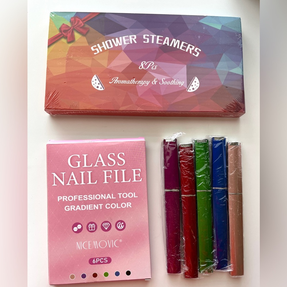 Nicemovic Glass Nail File Set with Shower Steamers